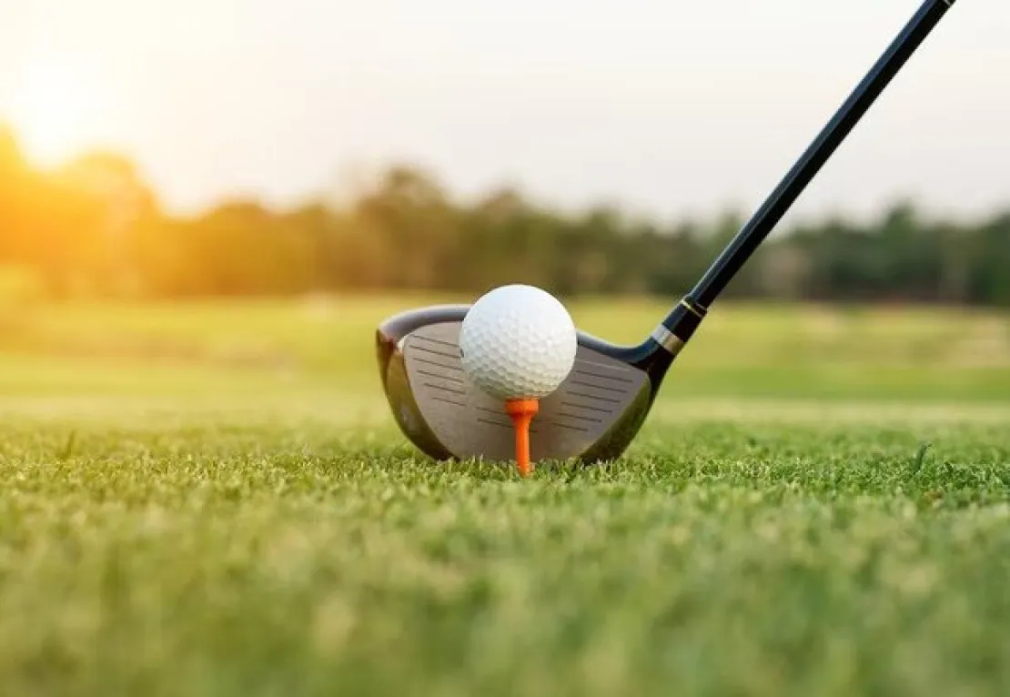 6 Manfaat Olahraga Golf bagi Kesehatan Lansia, Sudah Tahu?
