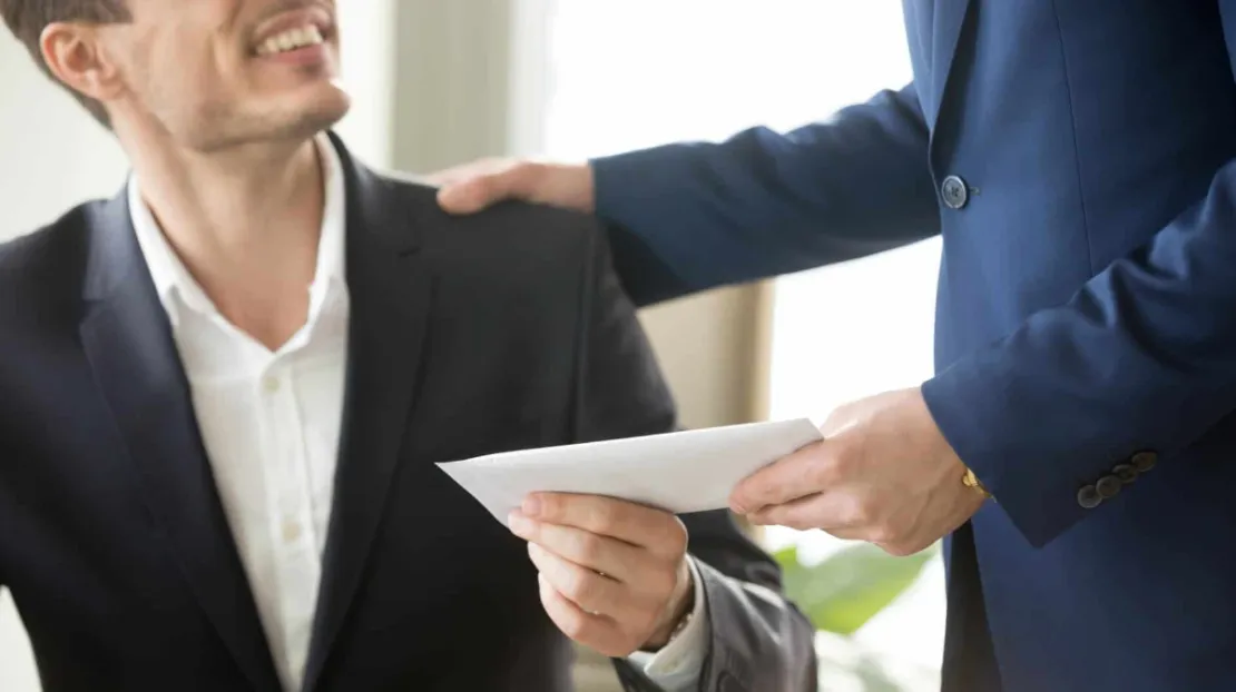 Bonus Vs Insentif Kerja, Ini Perbedaan yang Perlu Diketahui!