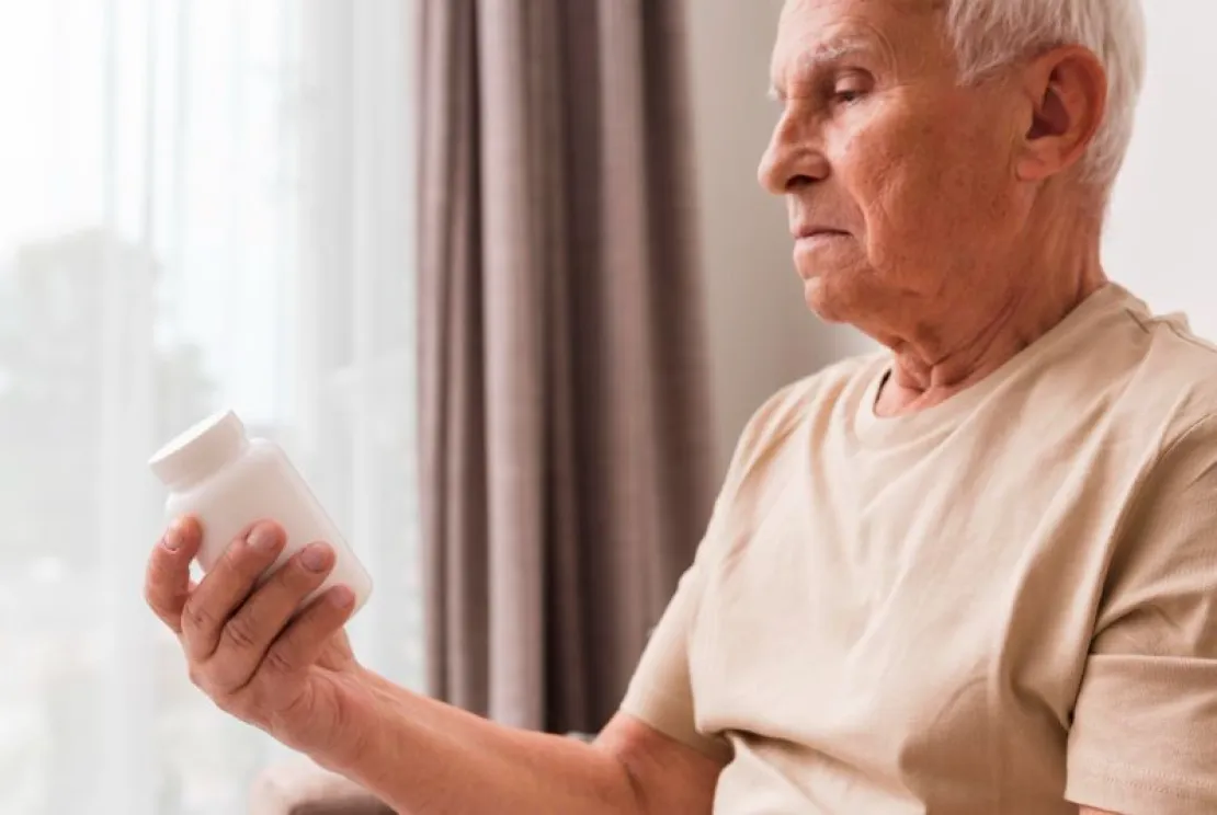 Vitamin Daya Tahan Tubuh untuk Orang Tua: Daftar & Tipsnya