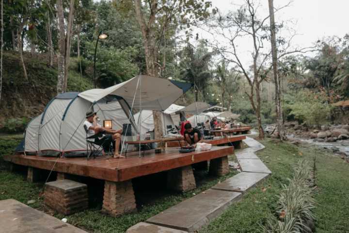 5 Rekomendasi Glamping Di Bogor Yang Bikin Betah 5399